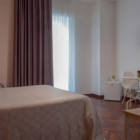 Melo 게스트하우스 4*